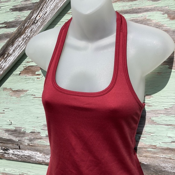 Braided Strap Athletic Tank Top Mika Cranberry Red - Picture 7 of 11